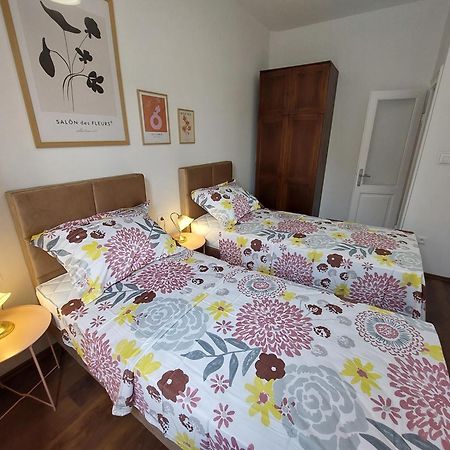 Beach Apartment Lana Spalato Esterno foto