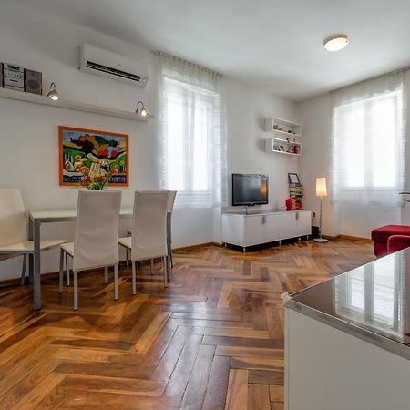 Beach Apartment Lana Spalato Esterno foto